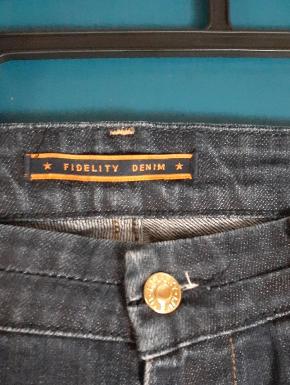 Fidelity versatile dark